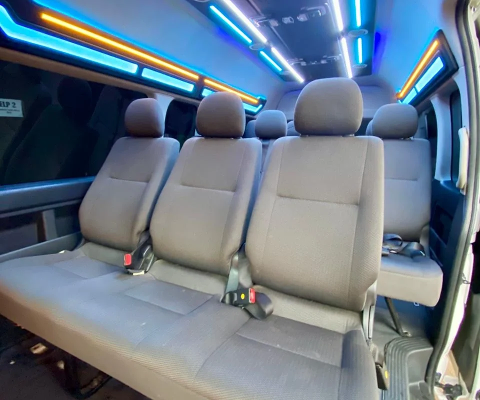 Hiace commuter - View 3